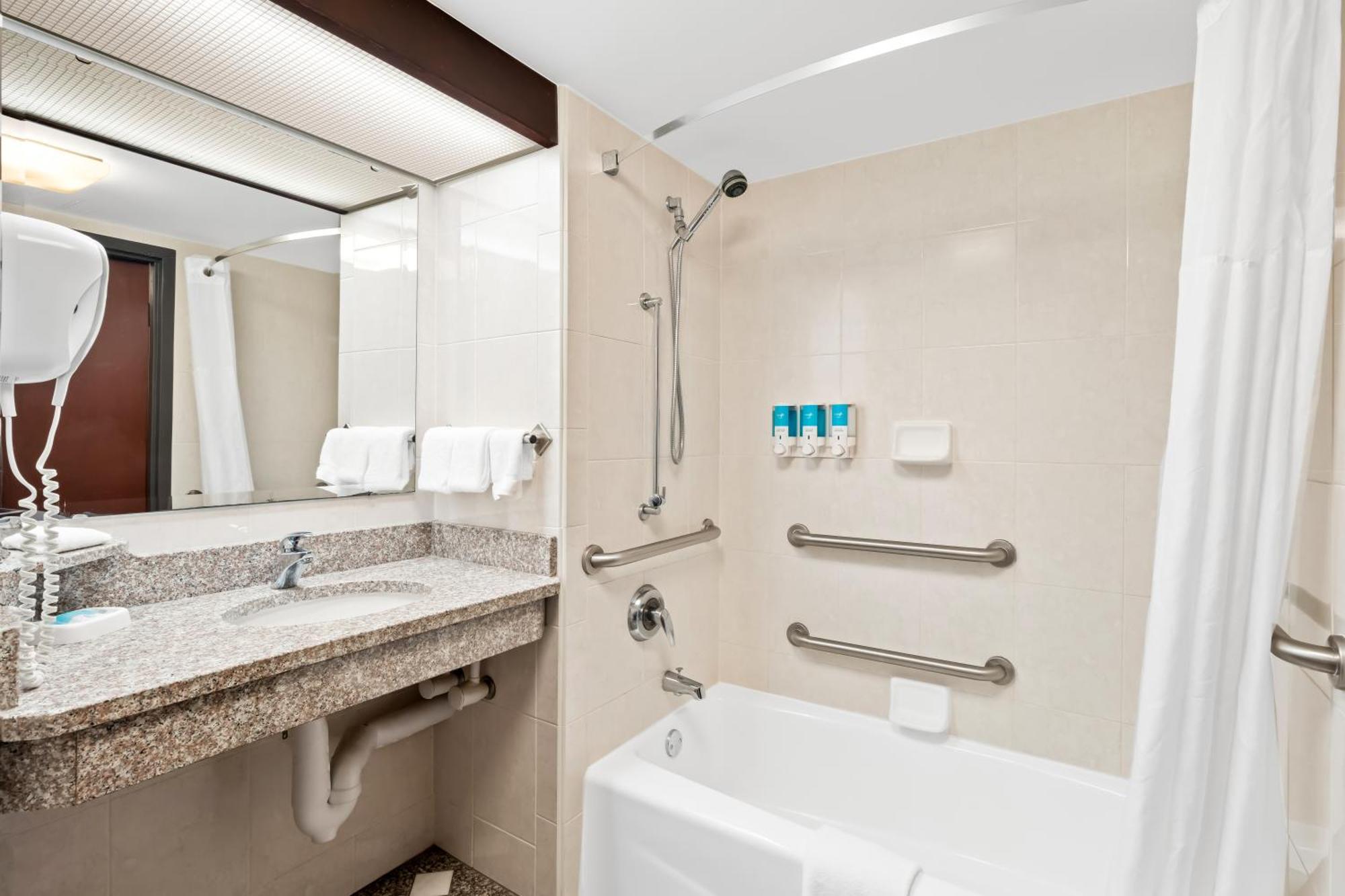 Prado By Choice Hotel